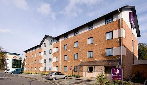 Premier Inn Manchester West Didsbury Buitenkant foto